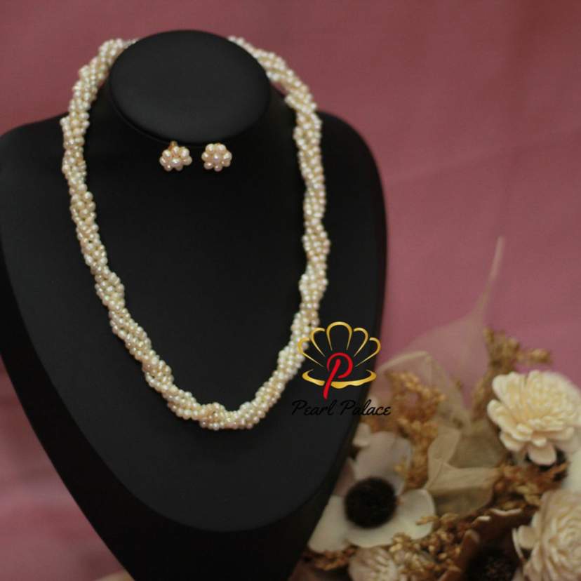 White Pearl 4-Layer Necklace Set — 2