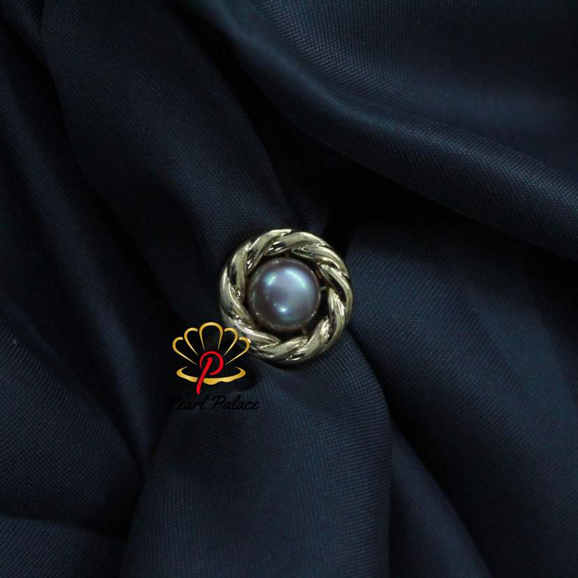 Gleaming Whisper pearl ring — 2