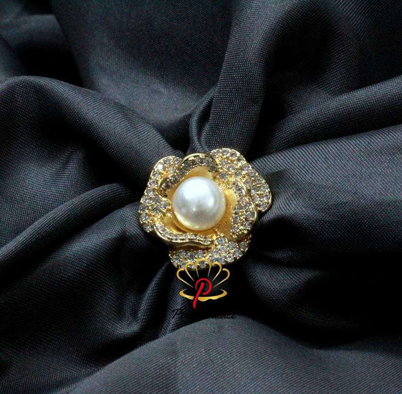 Velvet Luster Pearl Ring — 2